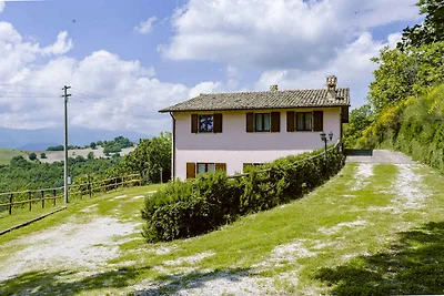 Ferienhaus Mit Terasse und Pool