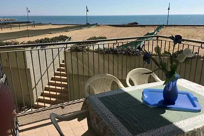 Ferienwohnung mit Balkon direkt am Strand