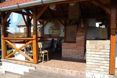 Ferienwohnung mit Kinderspielplatz und Pool