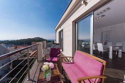 Ferienwohnung mit Terrasse und Meerblick 50 m