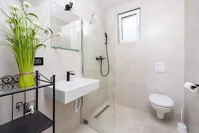 Appartamento Vacanza con famiglia Biograd na Moru