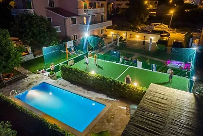 Ferienwohnung Unterkunft mit Pool