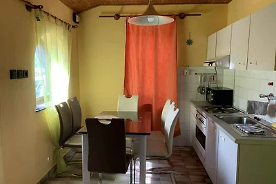 Ferienhaus mit Internet und Parkplatz