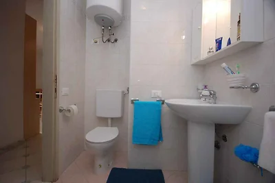 Ferienwohnung mit Klimaanlage und Balkon