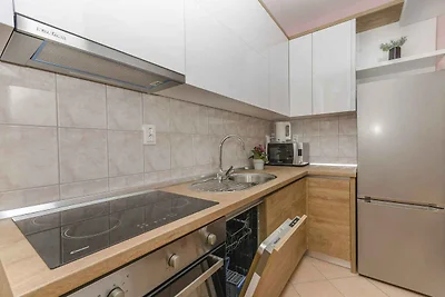 Ferienwohnung mit Klimaanlage und Pool