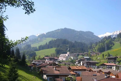 Ferienwohnung mit Balkon und Hallenbad