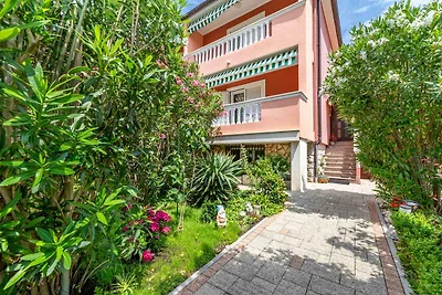 Ferienwohnung mit Terrasse in Zentrumsnähe