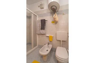 Ferienwohnung mit Balkon und Klimaanlage