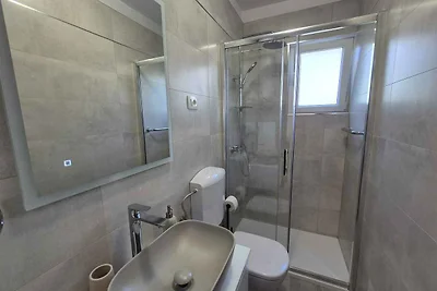 Ferienwohnung 100 m von Strand