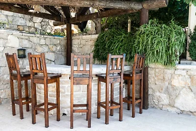 Idyllisches Steinhaus Ston auf der Halbinsel