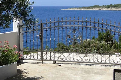 Ferienwohnung mit Balkon und Meerblick