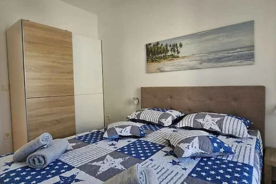 Ferienwohnung ZWEI-ZIMMER-WOHNUNG