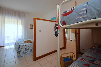 Ferienwohnung mit Klimaanlage und Balkon