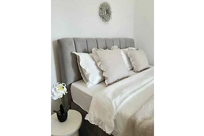 Ferienwohnung mit Terrasse und Meerblick