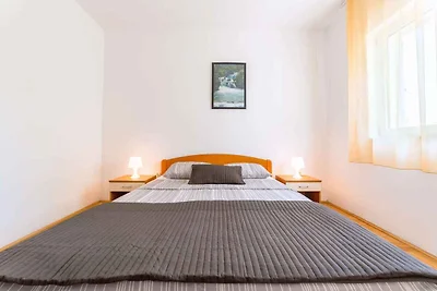 Ferienwohnung mit Balkon und Klimaanlage