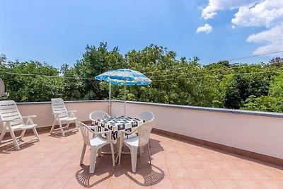 Ferienhaus mit Garten, Grill und