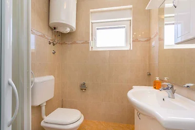 Ferienwohnung mit überdachtem Balkon