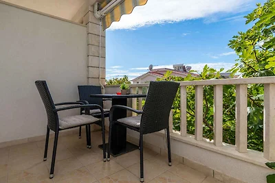 Ferienwohnung mit Klimaanlage und Balkon