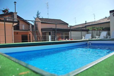 Ferienhaus con piscina ed aria condizionata