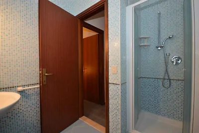 Ferienwohnung mit Klimaanlage und Balkon