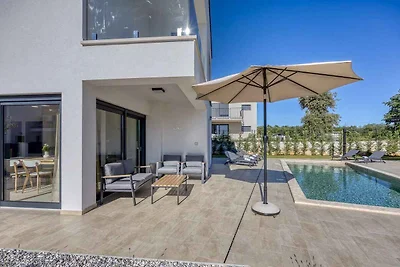 FerienHaus mit Pool