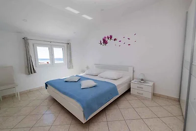 Ferienwohnung mit 10 qm Loggia mit Meerblick,
