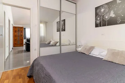 Ferienwohnung Apartment mit Meerblick