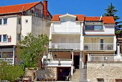 Ferienwohnung mit Klimaanlage und Terrasse, d