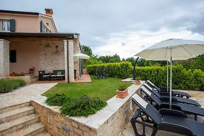 Villa mit Pool