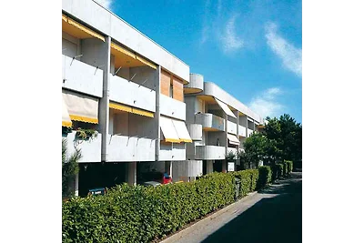 Ferienwohnung mit Klimaanlage und Balkon