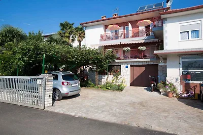 Ferienwohnung mit Grill und Garten