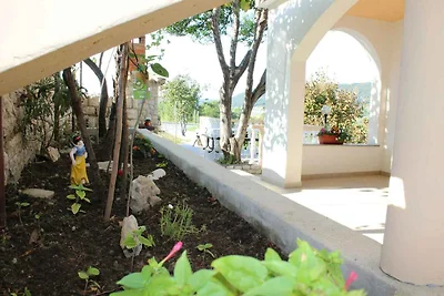 Ferienwohnung mit Klimaanlage und Terrasse