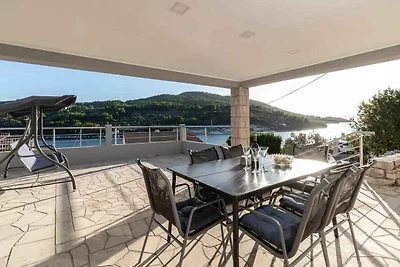 Appartamento Vacanza con famiglia Vela Luka