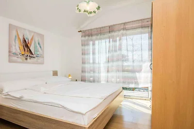 Ferienwohnung mit Garten und 400 m vom Strand