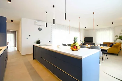 Ferienhaus mit Klimaanlage und Pool