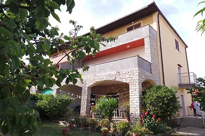 Appartamento Vacanza con famiglia Privlaka