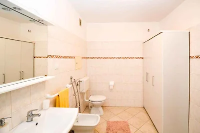 Ferienwohnung mit Terrasse und Klimaanlage