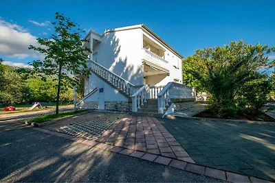Ferienwohnung mit Balkon und Meerblick
