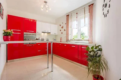 Ferienwohnung mit Balkon und Klimaanlage