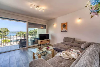 Ferienwohnung mit Balkon und Meerblick