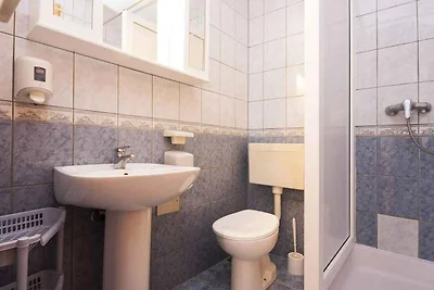 Studio-Apartment, nur 150 m vom nächsten schö