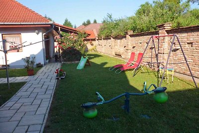 Vakantiehuis Ontspannende vakantie Balatonbereny