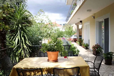 Ferienwohnung mit Klimaanlage und Garten