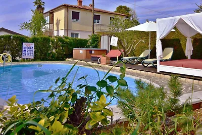 Studio nah am meer, mit pool und jacuzzi