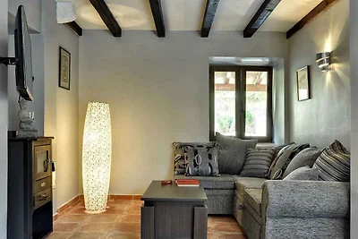 Villa mit Pool und Klimaanlage