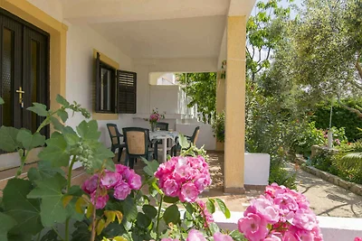 Ferienwohnung mit Terrasse und Klimaanlage