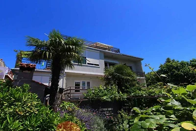 Ferienwohnung mit Terrasse und Meersicht