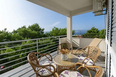 Ferienwohnung mit Balkon und Meerblick