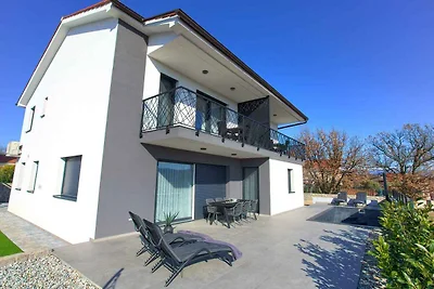 Ferienwohnung Luxuriöse Entspannung – Mirna m