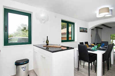 Ferienhaus mit Klimaanlage und Aussen-Whirlpo
